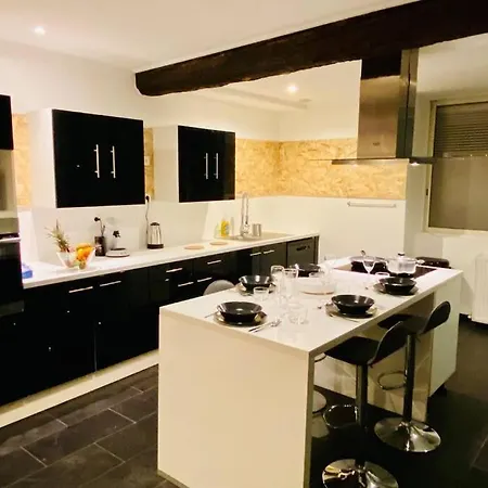 Prázdninový dům Grande Maison Cocooning En Triplex Et Son Univers! Pierre-Bénite